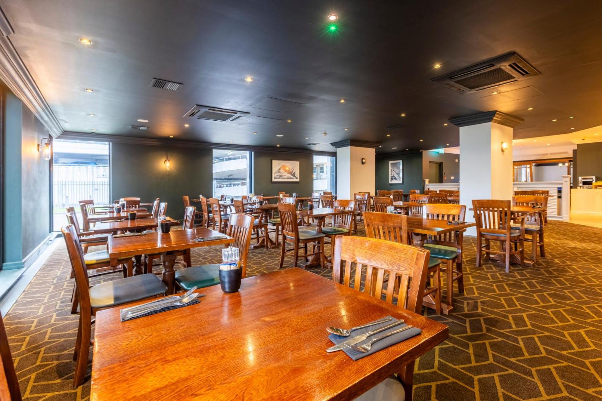 Holiday Inn - Glasgow Airport By Ihg Paisley Exteriör bild